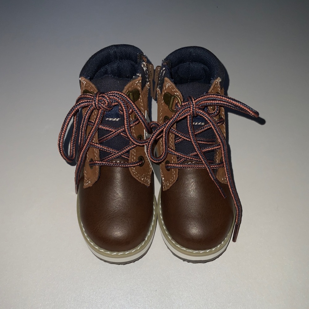 Cat & Jack Children’s Boot